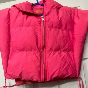 High lighter pink stylish vest.
Vest is one size fits all. Only wore once